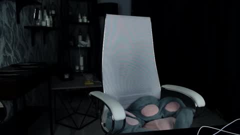 little girl who is always rightLisa online show from 17, 3, 2026