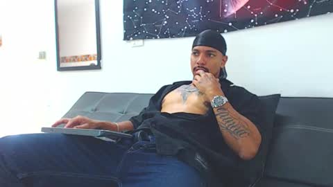 Wesley Rogger online show from 16, 11, 2025