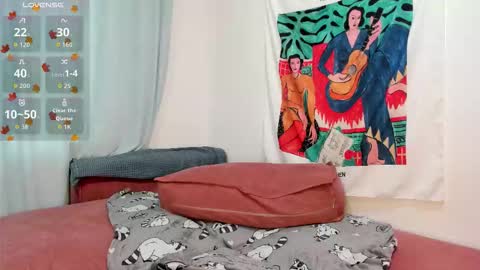   online show from 28, 10, 2025