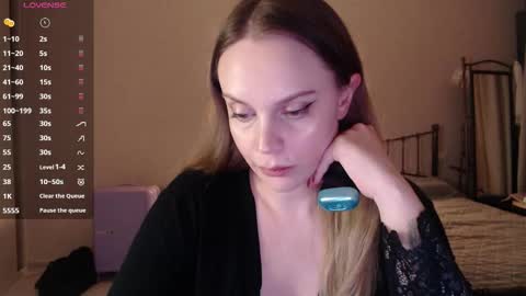 Lana online show from 9, 9, 2025