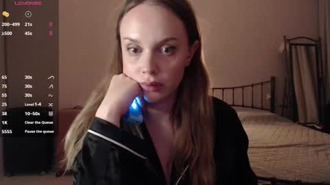 Lana online show from 14, 9, 2025