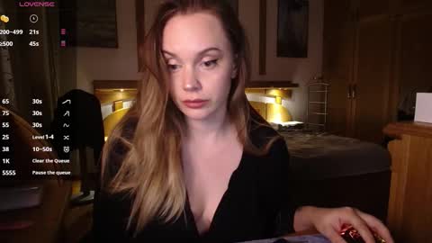 Lana online show from 19, 11, 2025