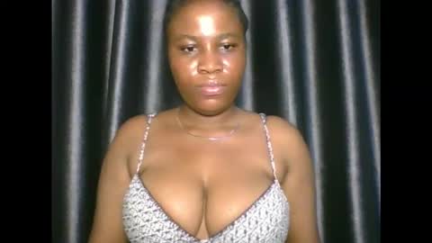 Snapshot of wetfatpussy_ chatting on 14, 10, 2025 wetfatpussy_ online show from 14, 10, 2025