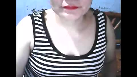 Snapshot of wethornypussy4u chatting on 6, 11, 2025 wethornypussy4u online show from 6, 11, 2025