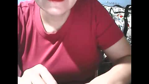 Snapshot of wethornypussy4u chatting on 15, 11, 2025 wethornypussy4u online show from 15, 11, 2025