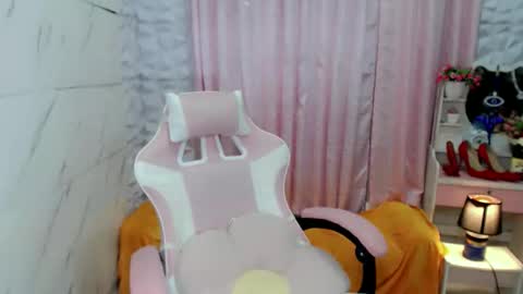 Snapshot of wettie_varsha chatting on 28, 11, 2025 wettie_varsha online show from 28, 11, 2025