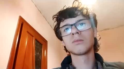 Snapshot of whatever_67 chatting on 18, 11, 2025 whatever_67 online show from 18, 11, 2025