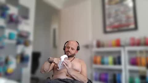 Snapshot of wheelzie chatting on 28, 2, 2025 wheelzie online show from 28, 2, 2025