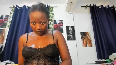 Snapshot of whinebbyy chatting on 13, 11, 2025 whinebby online show from 13, 11, 2025