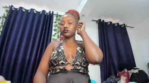 Snapshot of whinebbyy chatting on 22, 11, 2025 whinebby online show from 22, 11, 2025