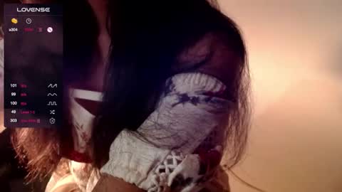 Snapshot of whisperingfire chatting on 22, 11, 2025 Mel online show from 22, 11, 2025