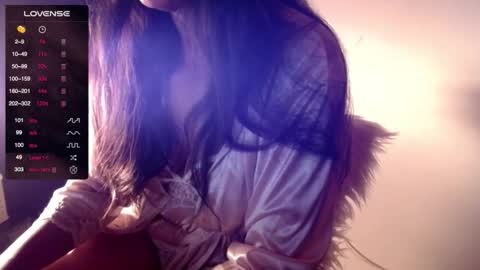 Snapshot of whisperingfire chatting on 24, 11, 2025 Mel online show from 24, 11, 2025