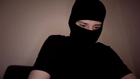 whispero_o online show from 1, 2, 2026