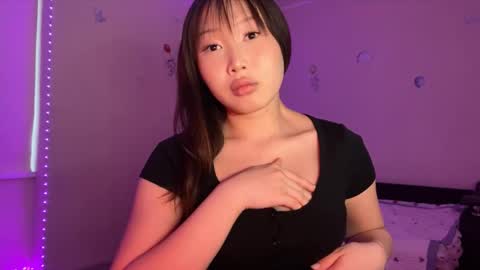 DarsyWhispers online show from 2, 12, 2025