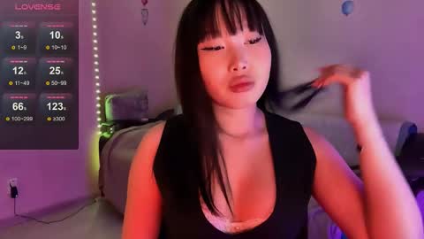 DarsyWhispers online show from 1, 2, 2026