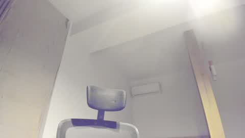 Snapshot of whisperoflust chatting on 21, 1, 2025 Michael online show from 21, 1, 2025