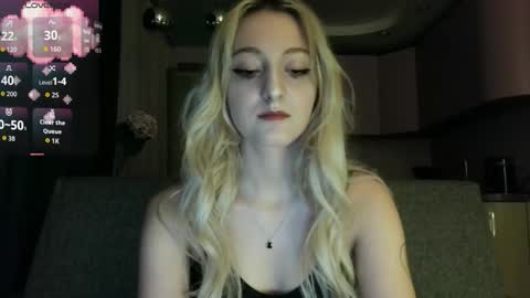 Lina online show from 12, 9, 2025