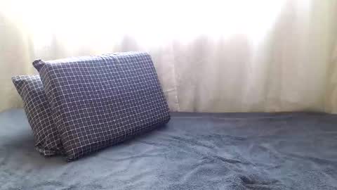 Tom online show from 25, 2, 2025