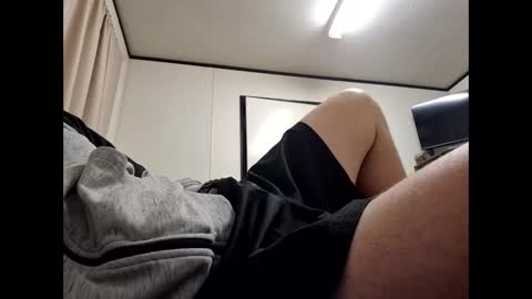 whiteboi9284 online show from 12, 10, 2025