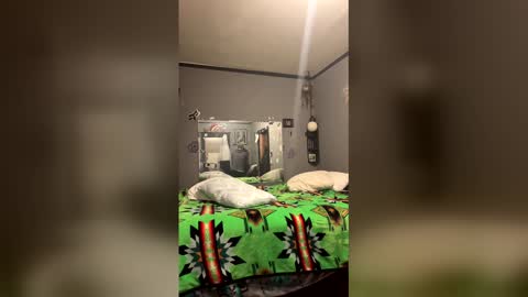 whiteboiiandhisbitch online show from 3, 4, 2026