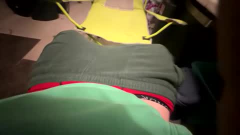 whitechoc2012 online show from 1, 12, 2025