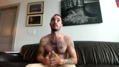 Snapshot of whitechocalate91 chatting on 9, 3, 2026 just str8 stud nut 1000 online show from 9, 3, 2026