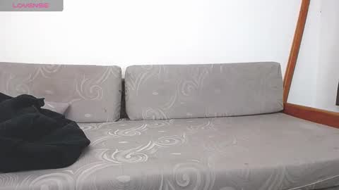 Dylan white online show from 8, 1, 2025