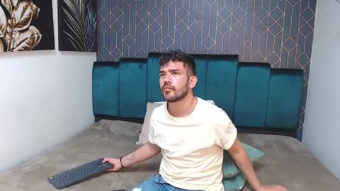 Dylan white online show from 12, 2, 2025