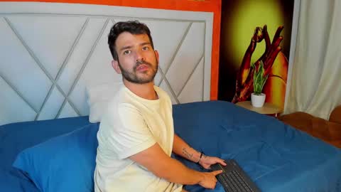 Dylan white online show from 18, 2, 2025