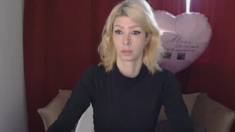 White Queen online show from 5, 1, 2025