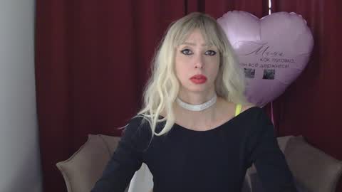 White Queen online show from 11, 1, 2025