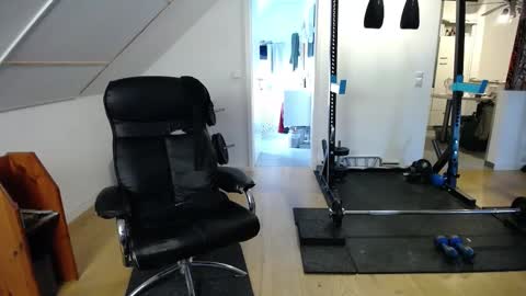 whiterabbit_86 online show from 13, 12, 2024