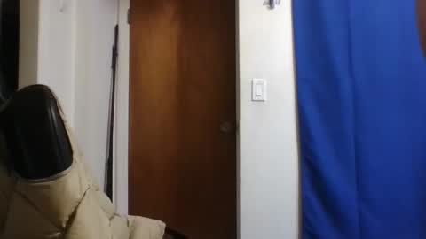Snapshot of whiteyrm chatting on 8, 12, 2024 whiteyrm online show from 8, 12, 2024