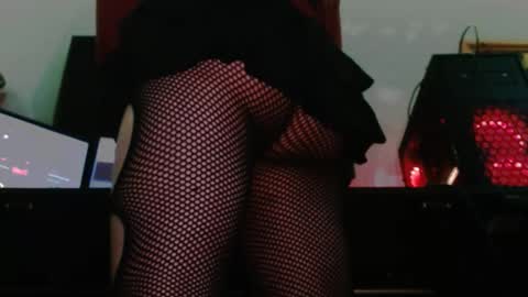 Snapshot of whoknowssss99 chatting on 4, 11, 2025 whoknowssss99 online show from 4, 11, 2025