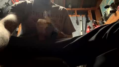 whyteboi8989 online show from 5, 11, 2025