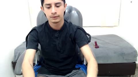 Snapshot of wickedboy_twink chatting on 27, 1, 2025 JAISON online show from 27, 1, 2025