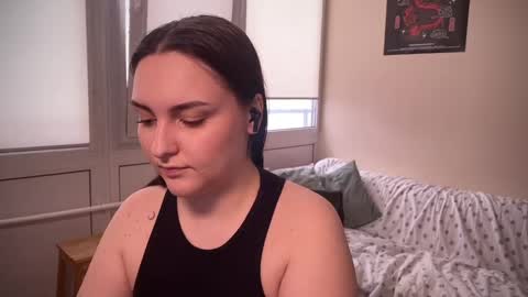 Snapshot of wievin chatting on 13, 2, 2025 VI online show from 13, 2, 2025