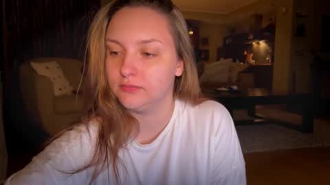 Snapshot of wievin chatting on 9, 9, 2025 VI online show from 9, 9, 2025