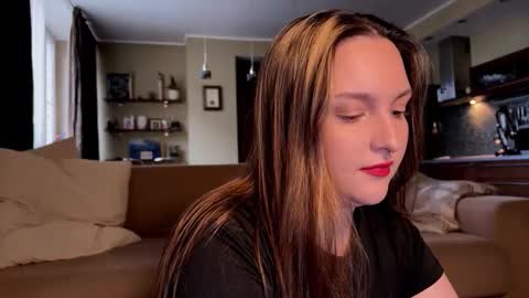 Snapshot of wievin chatting on 29, 9, 2025 VI online show from 29, 9, 2025