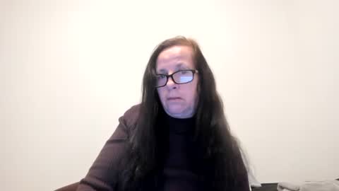 Wiggly Peach Goddess online show from 4, 2, 2026