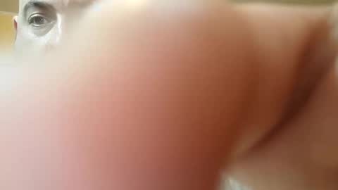 Snapshot of wikibitch chatting on 21, 9, 2025 WikiBitch online show from 21, 9, 2025