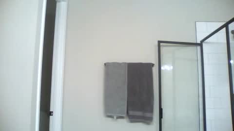 Snapshot of wil1565 chatting on 19, 11, 2025 wil1565 online show from 19, 11, 2025