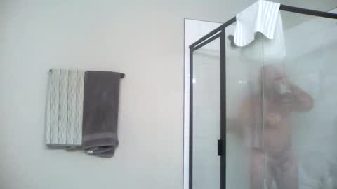 Snapshot of wil1565 chatting on 3, 12, 2025 wil1565 online show from 3, 12, 2025