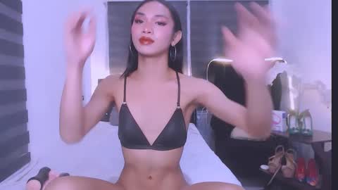 wild lily30 online show from 7, 3, 2025