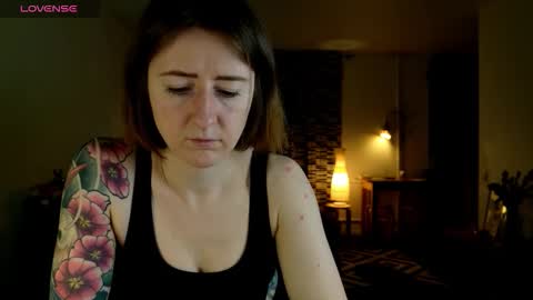 Snapshot of wild_peony chatting on 5, 2, 2026 wild_peony online show from 5, 2, 2026