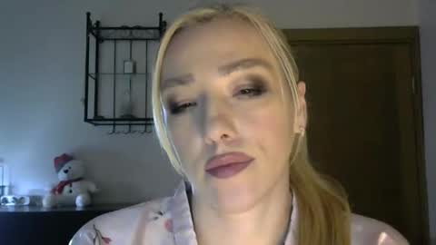 Alina online show from 1, 2, 2025