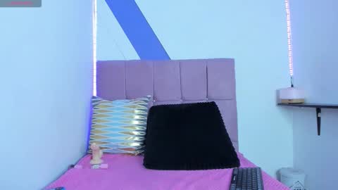 gatita online show from 14, 12, 2025