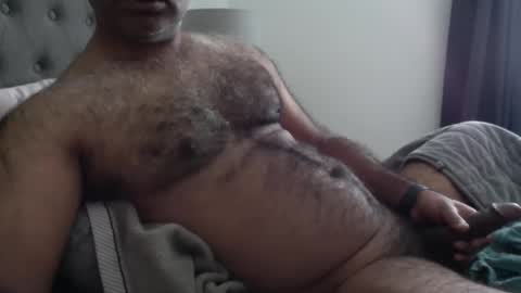 Snapshot of wildhungry chatting on 17, 11, 2025 wildhungry online show from 17, 11, 2025