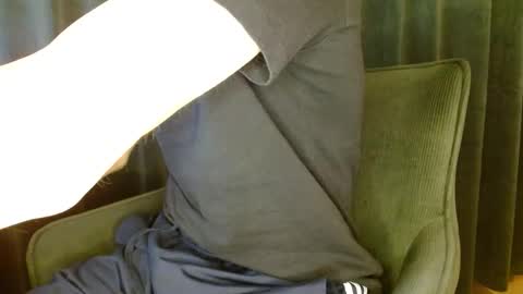 Snapshot of wildjerk91 chatting on 20, 10, 2025 wildjerk91 online show from 20, 10, 2025