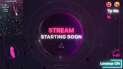 Snapshot of wildmaxine chatting on 26, 2, 2026 MAX online show from 26, 2, 2026